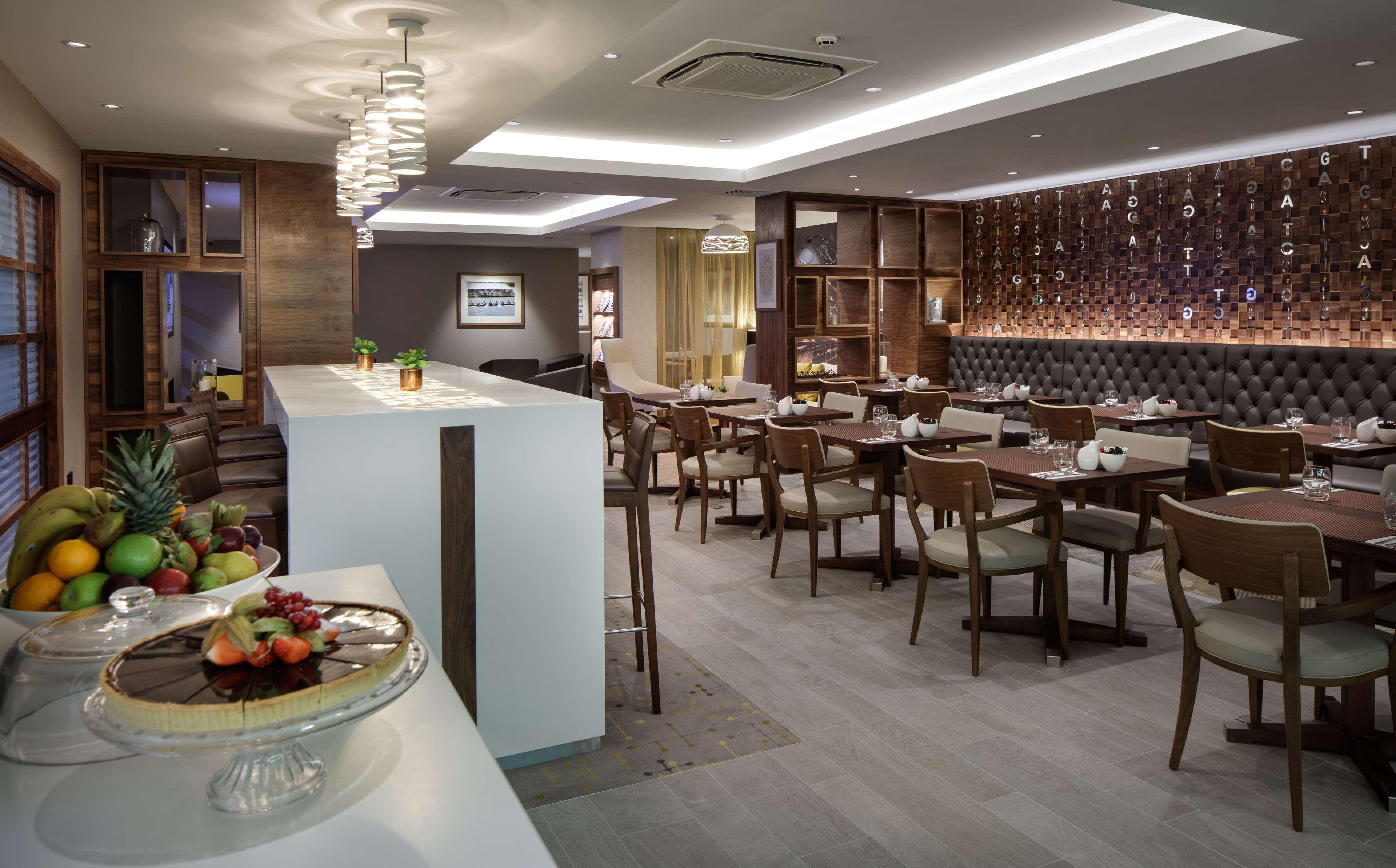 Hilton Cambridge City Centre Kültér fotó